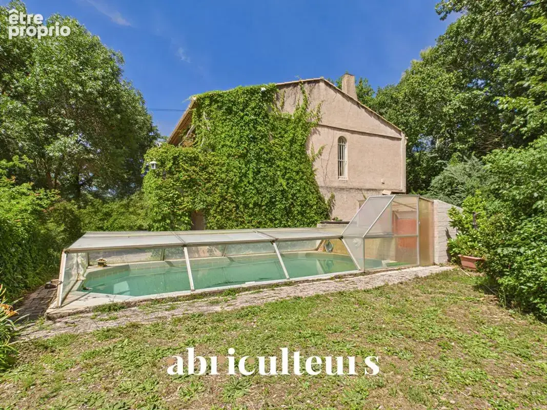 Maison familiale de 170 m² à fort potentiel en vente Aix en Provence (13590)( Pont des 3 Sautets) - photo 2