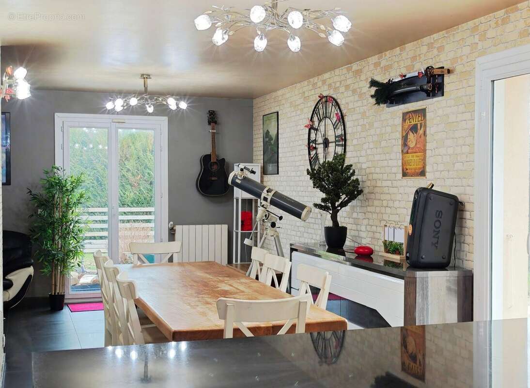 Maison 166 m² à Gex  - photo 7