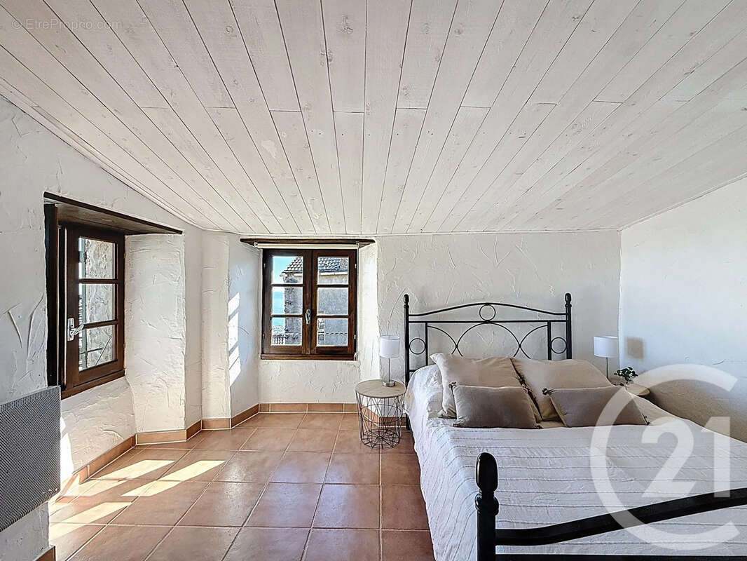 Maison à SAN-GIOVANNI-DI-MORIANI