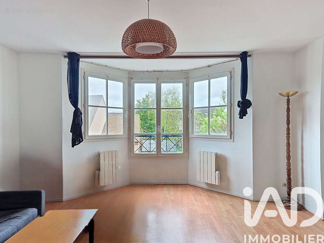 Photo 3 - Appartement à LES ESSARTS-LE-ROI