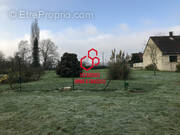 Terrain à ERAGNY-SUR-EPTE
