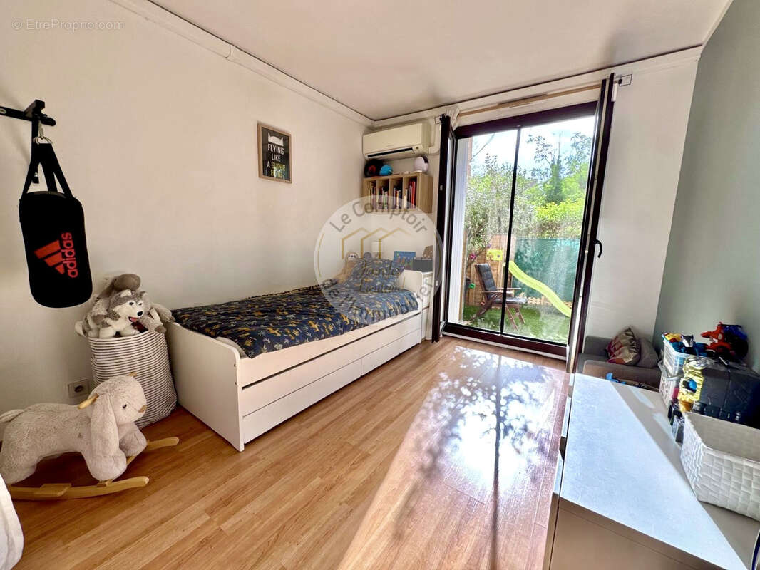 Appartement à MARSEILLE-9E