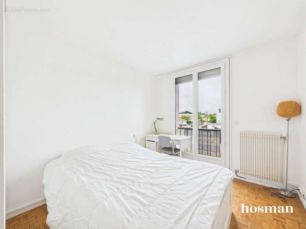 Appartement 5 pièces de 83 m² avec double balcon et parking - Avenue Léon Blum, Pessac - photo 13