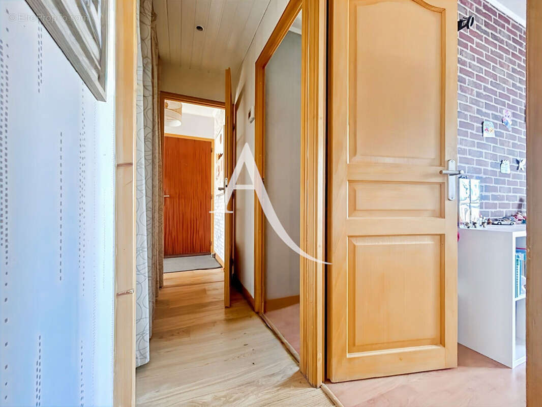 Appartement à BOIS-D'ARCY