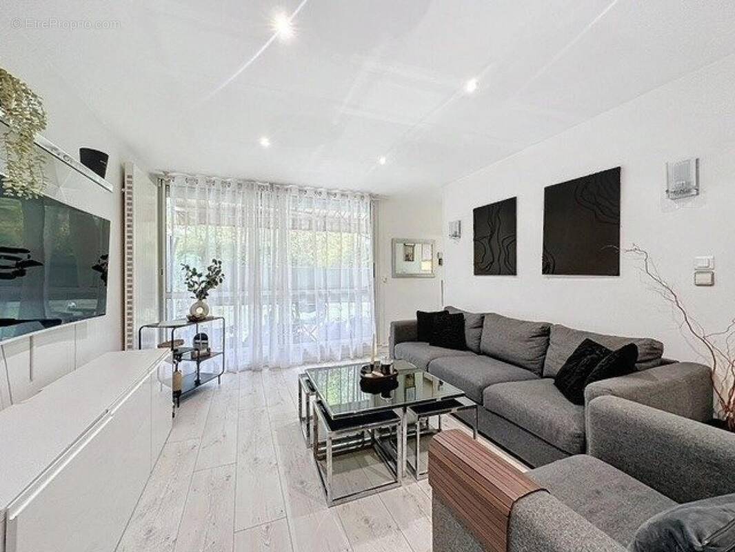 Photo 1 - Appartement à VALENTON