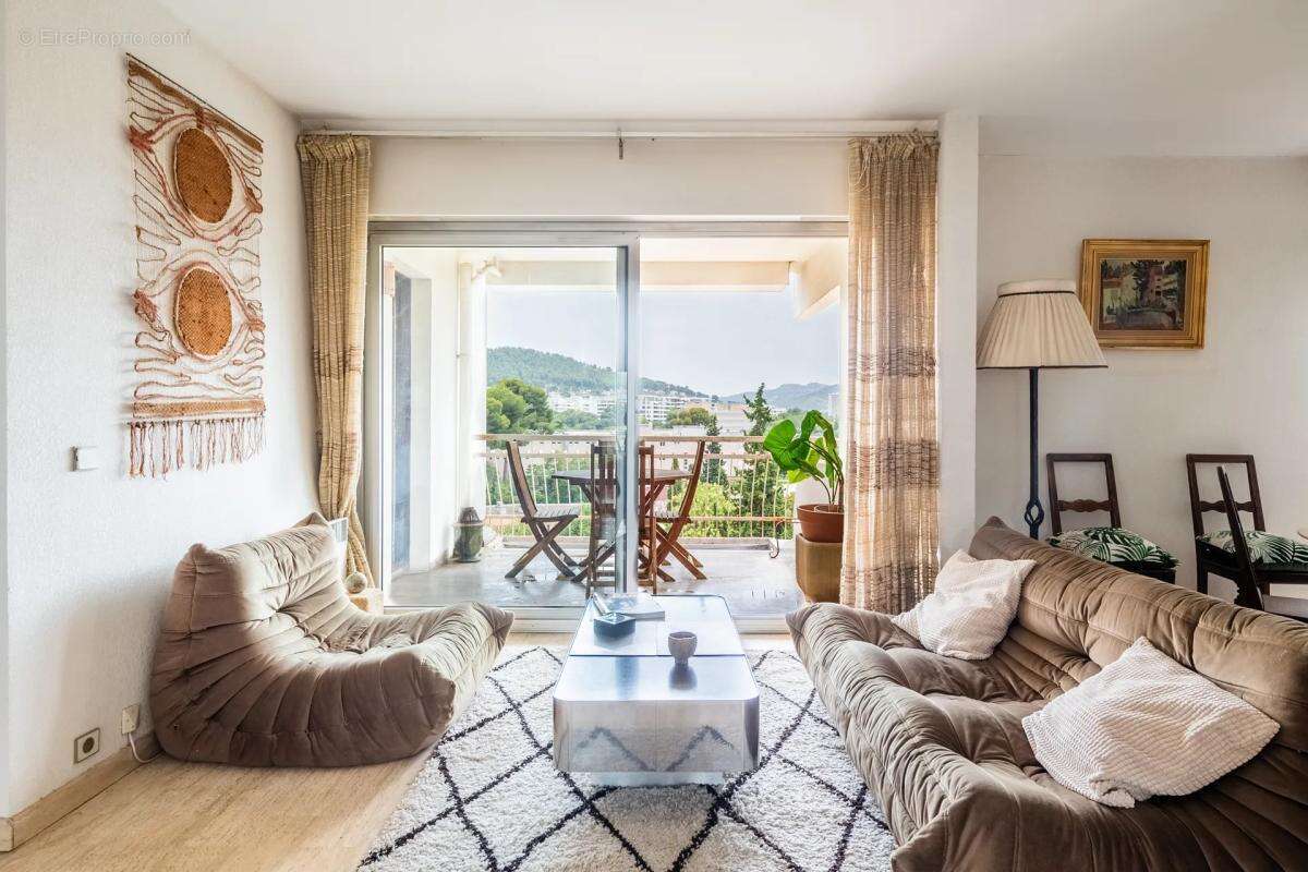 Appartement de 4 pièces de 82 m² situé à Marseille - photo 3