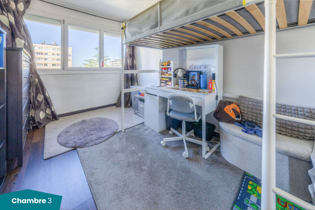 Appartement à RIS-ORANGIS