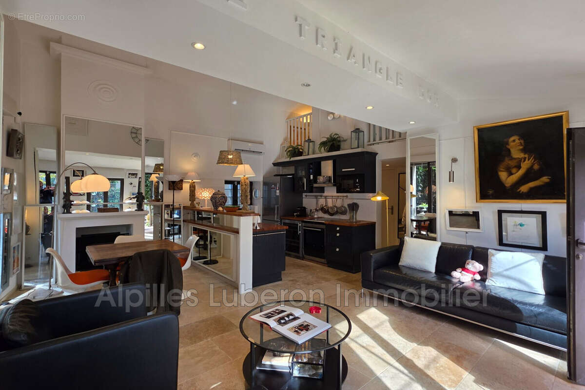 Maison à EYGALIERES