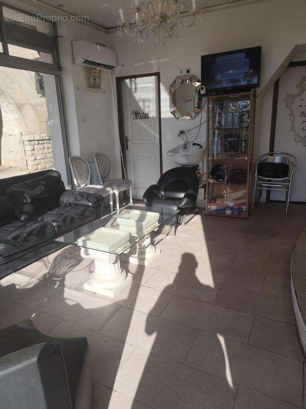 Local commercial - photo 3
