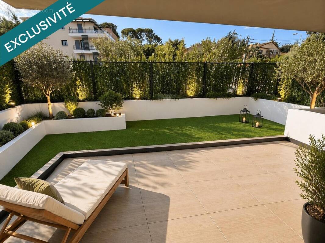Photo 1 - Appartement à SAINT-RAPHAEL