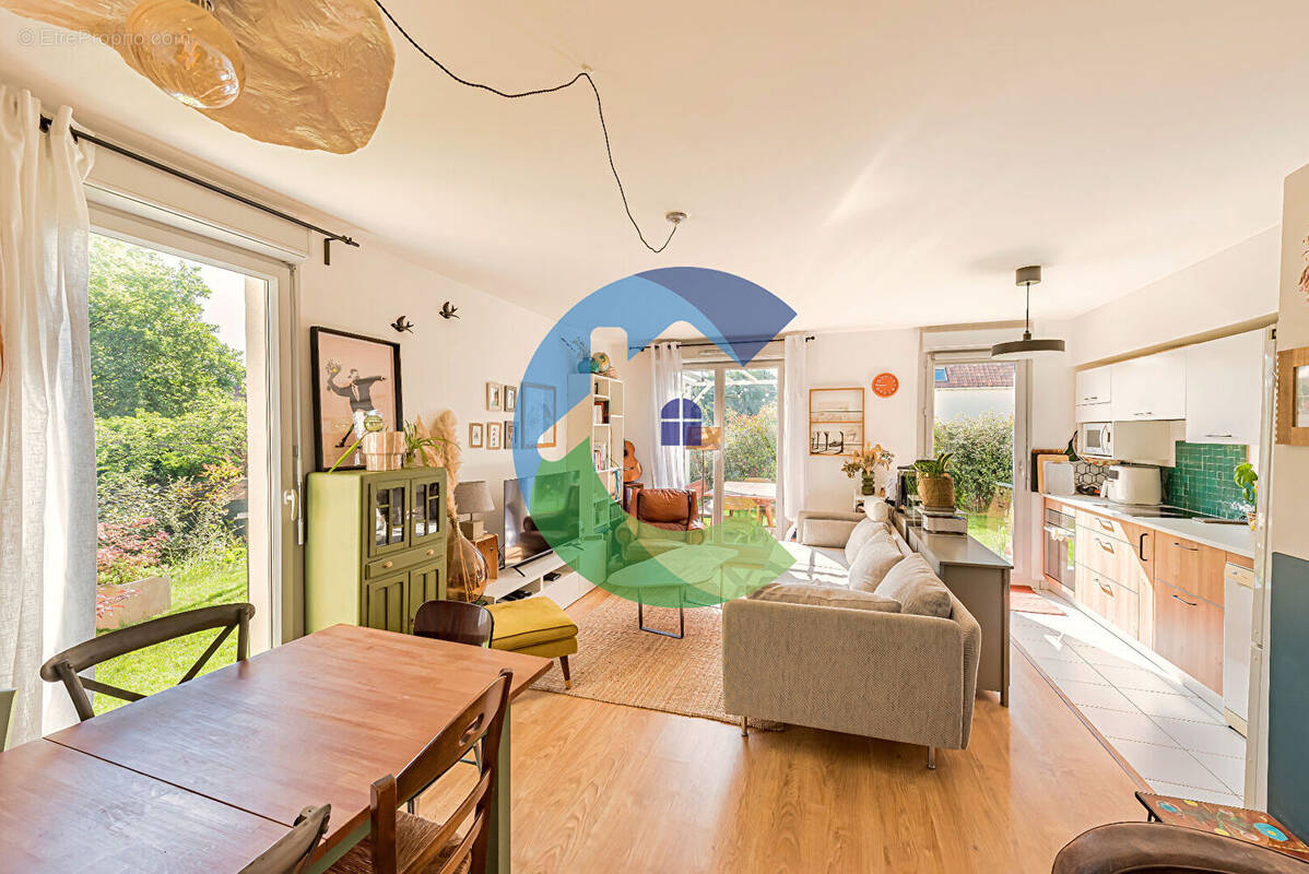 Appartement à LONGJUMEAU