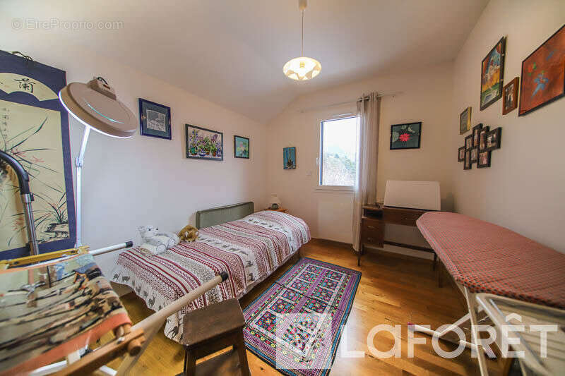 Maison à SAINT-CREPIN