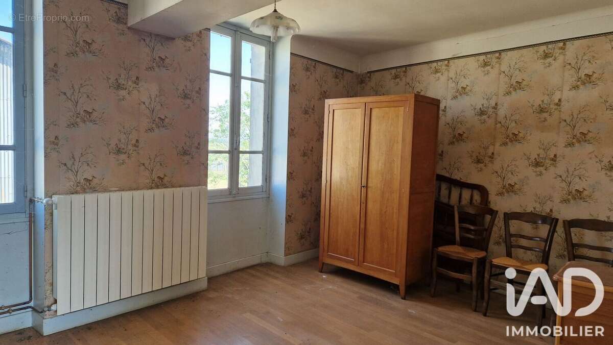 Maison 103 m² à Mere  - photo 6