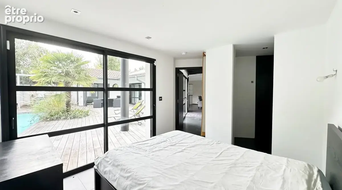 Villa d'architecte de type t5 de 136 m2 avec piscine - photo 16