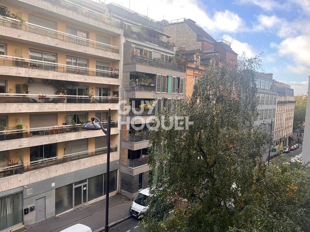 Appartement à PARIS-19E