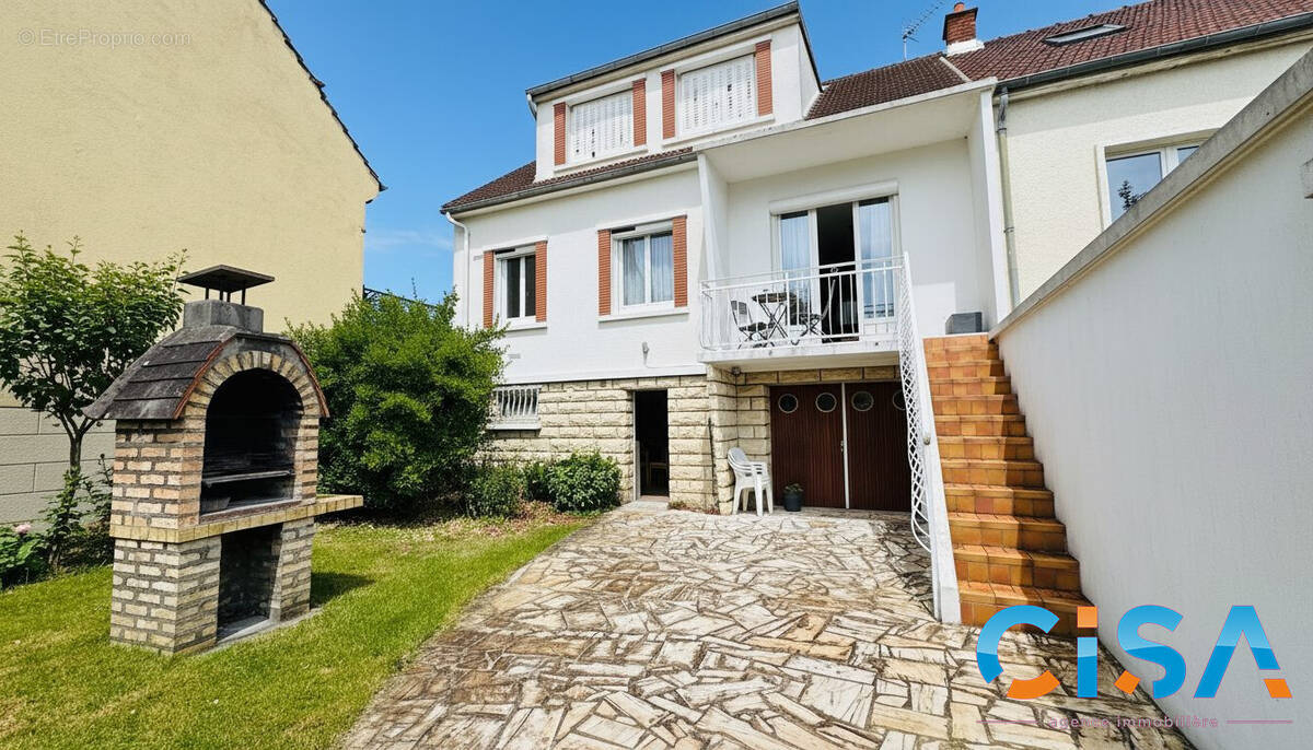 Maison à MONCHY-SAINT-ELOI