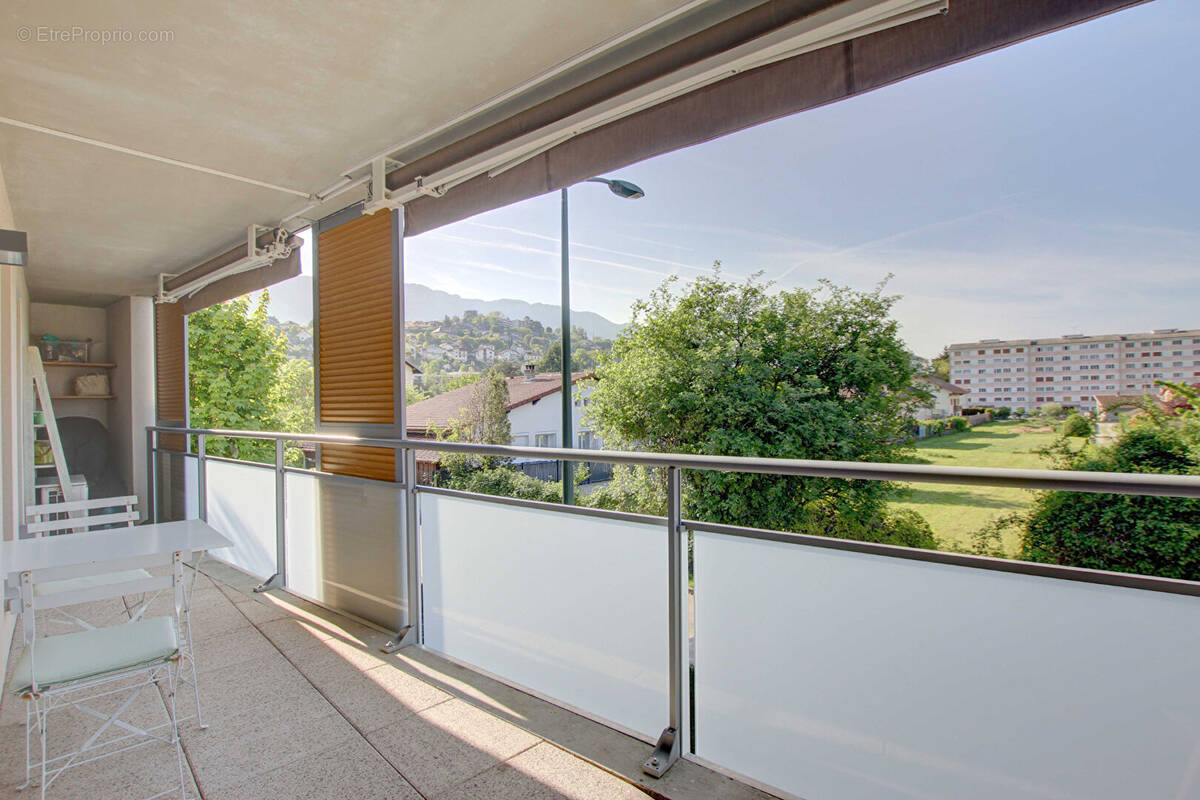 Appartement à AIX-LES-BAINS