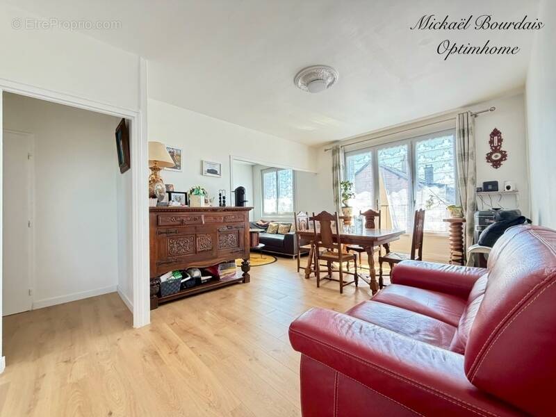 Appartement à LE LUDE