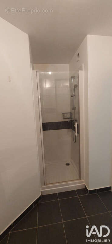 Appartement 33 m² à Luce  - photo 5