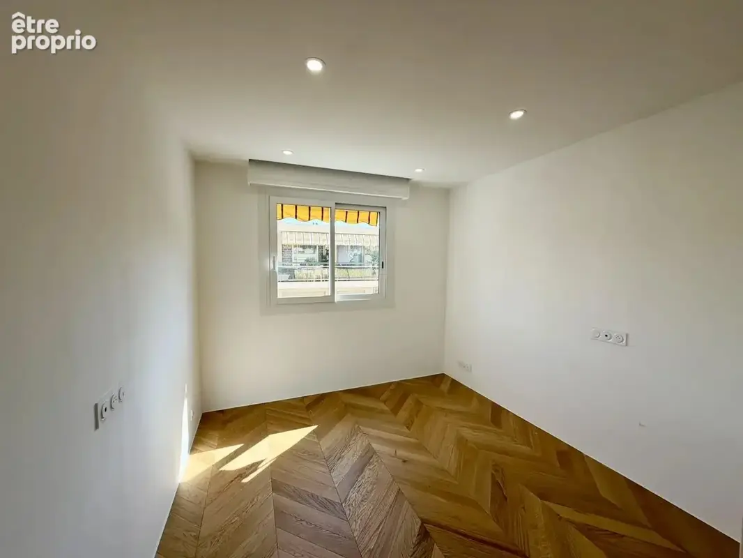 2 pièces 42 m² avec balcon plein sud étage élevé nice nord av de la vallière - photo 6