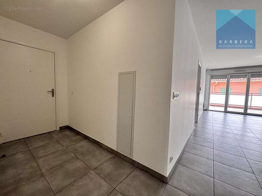 Appartement à DRAP