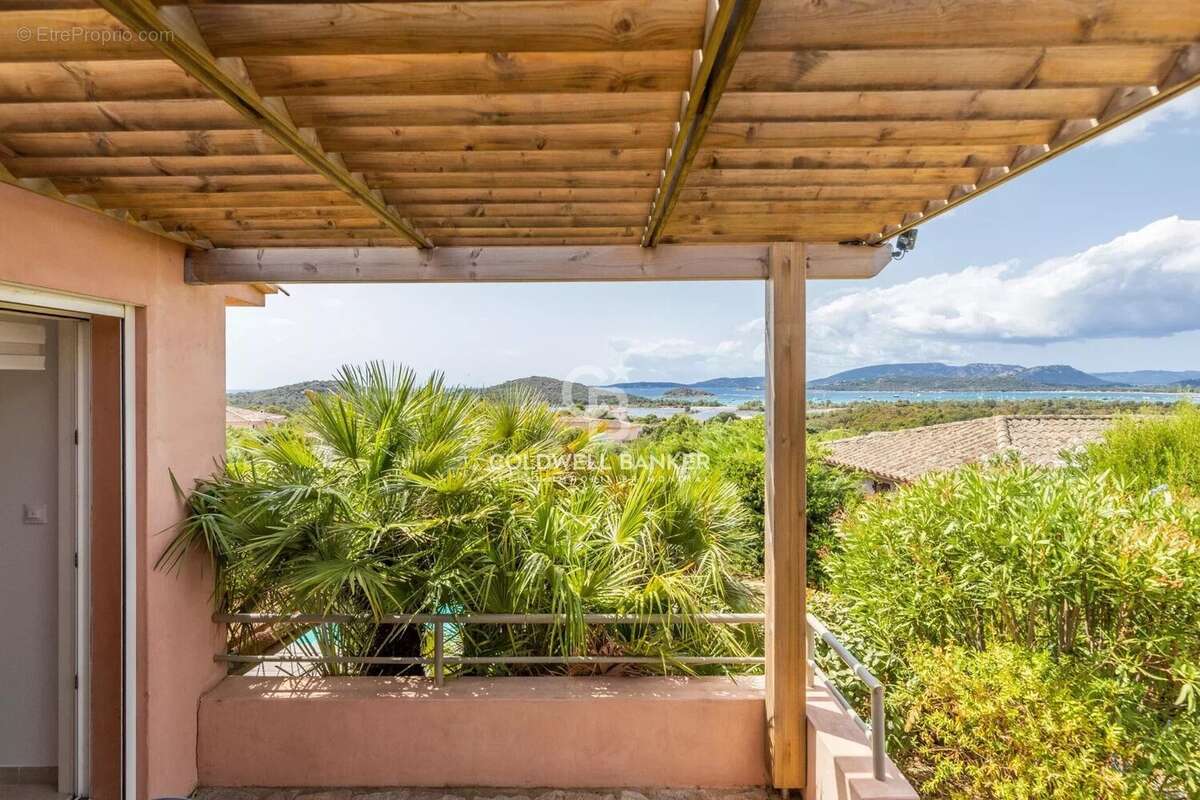 Maison à PORTO-VECCHIO