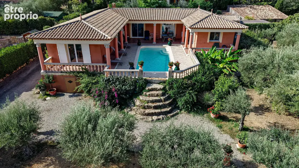 Exclusivite villa traditionnelle tout de plain pied 142m2 avec piscine et vue panoramique - photo 13