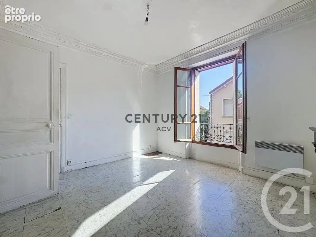 Appartement à MAISONS-ALFORT