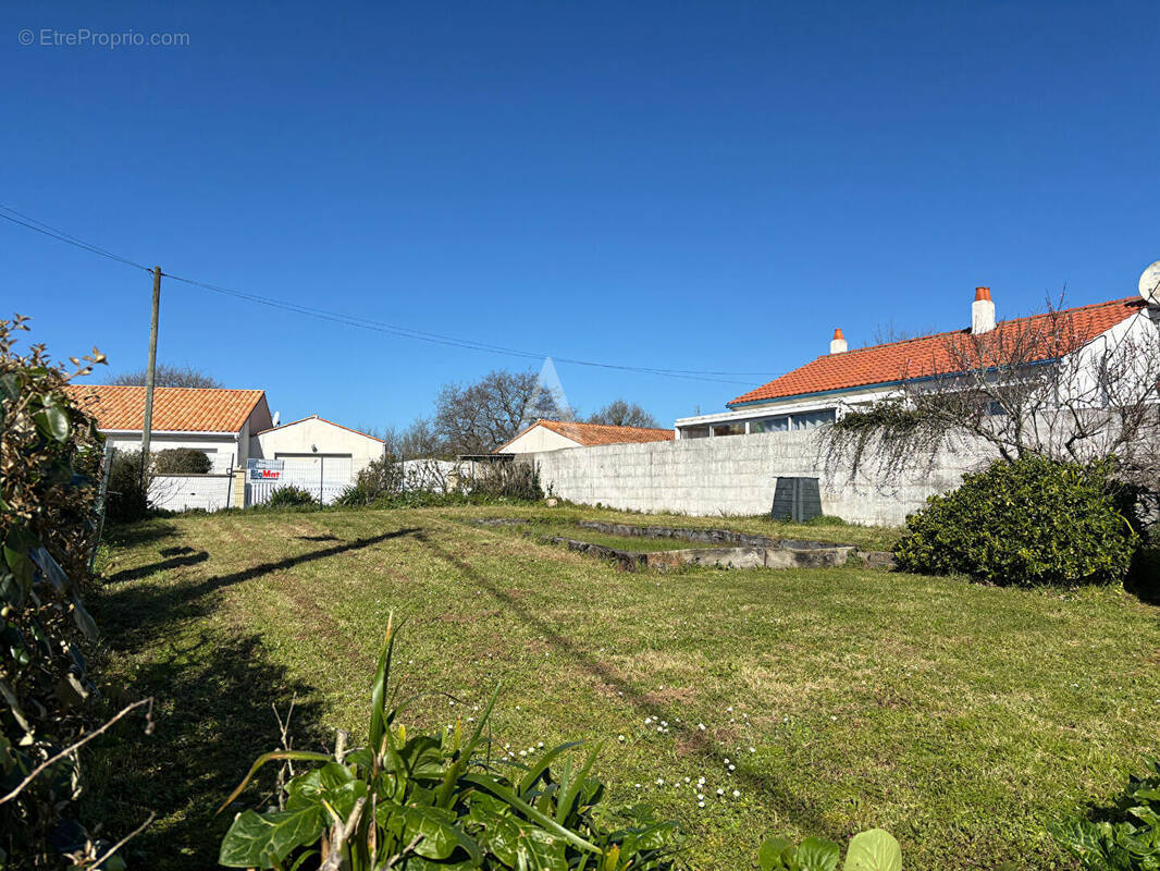 Terrain à BRETIGNOLLES-SUR-MER