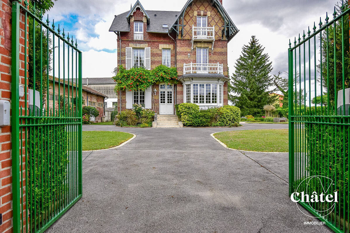 Maison à SENLIS