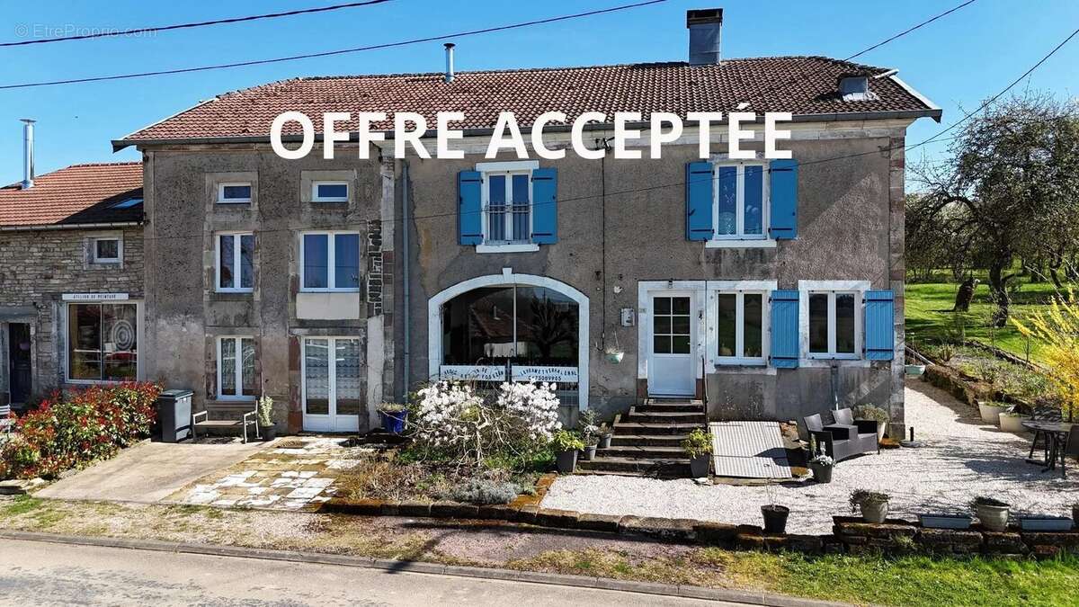 Maison à REGNEVELLE