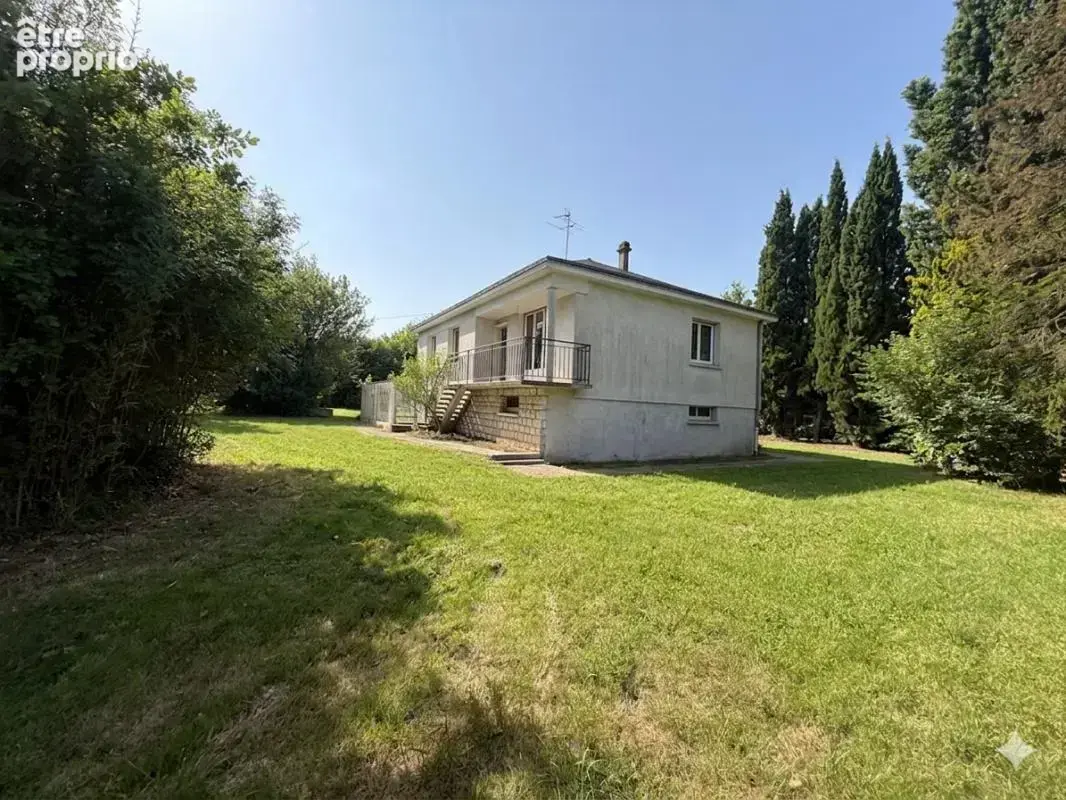 Maison familiale 160 m² exposée plein Sud  Terrain 4 200 m²  Garage de 60 m²  Fort potentiel - photo 4
