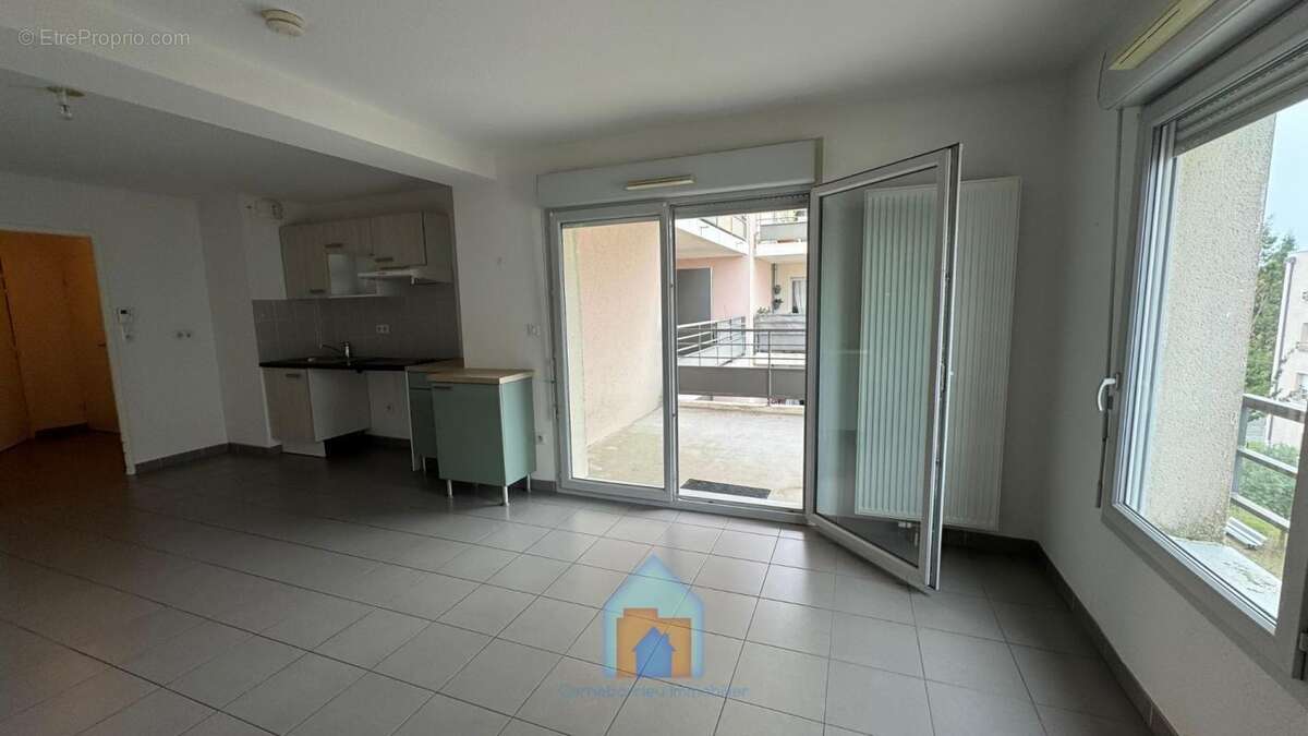 Appartement à CORNEBARRIEU