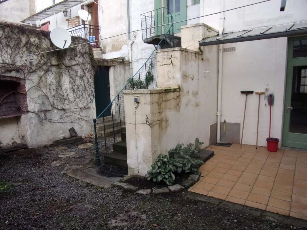 Appartement à SOUVIGNY