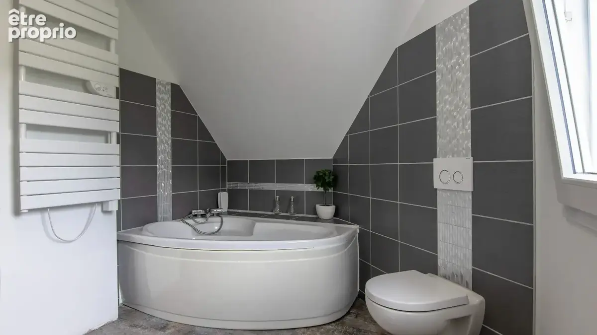 WITTELSHEIM (68): Maison à vendre 7 pièces garage jardin piscine jacuzzi - photo 13