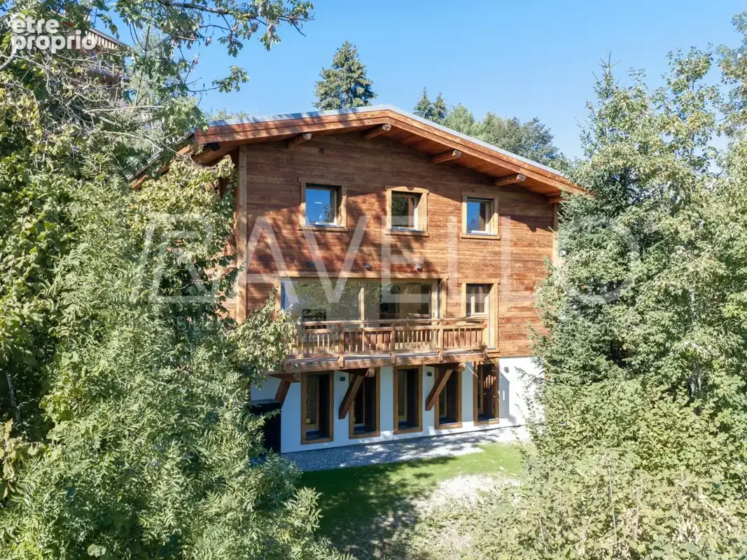 Chalet rénové vue Mont-Blanc à Combloux - photo 1