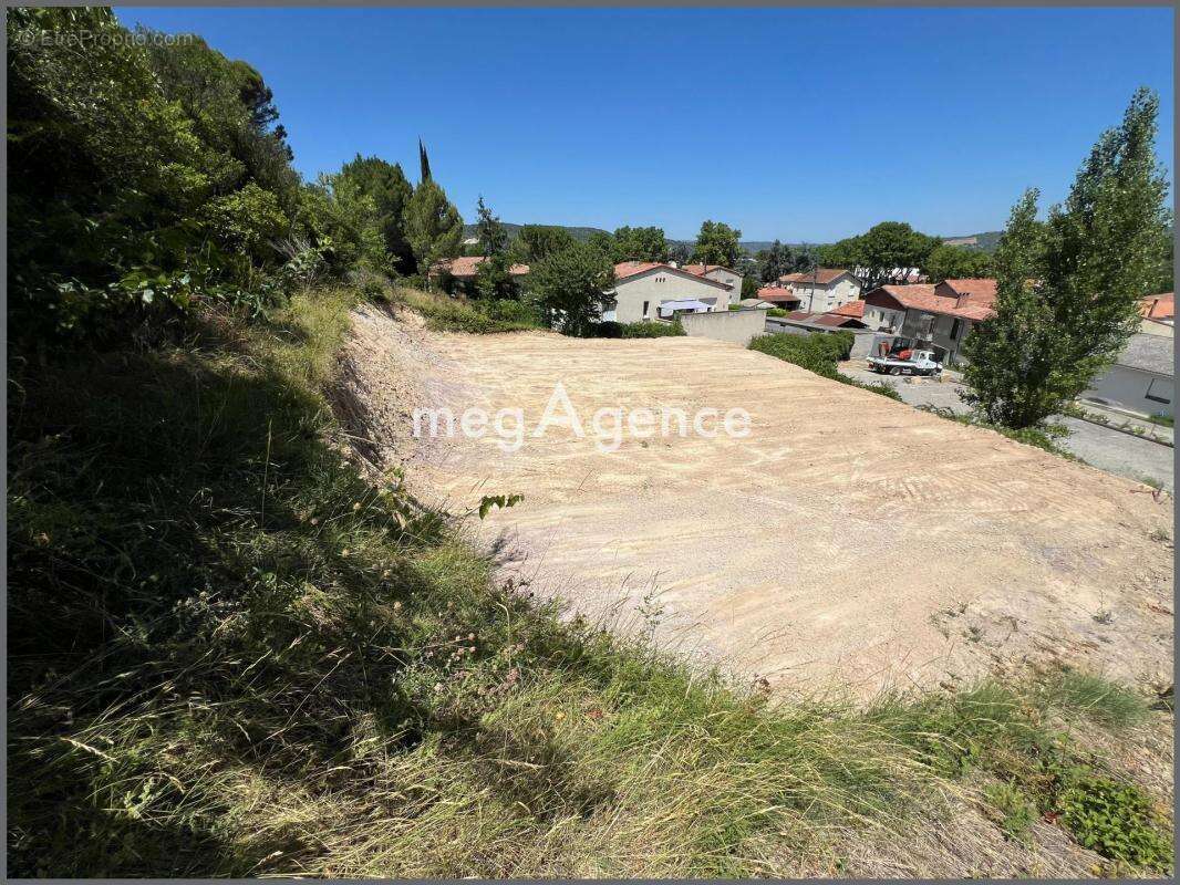 Terrain à LIMOUX