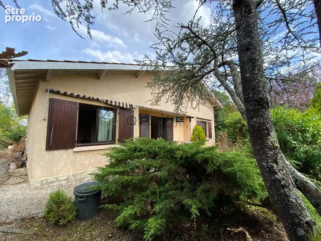 Maison à COUTRAS