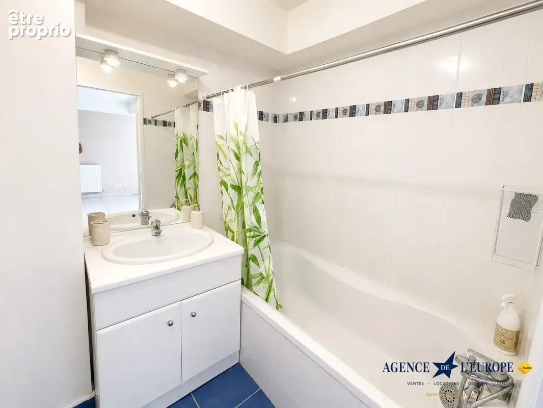 Appartement 91 m² à Vichy  - photo 4