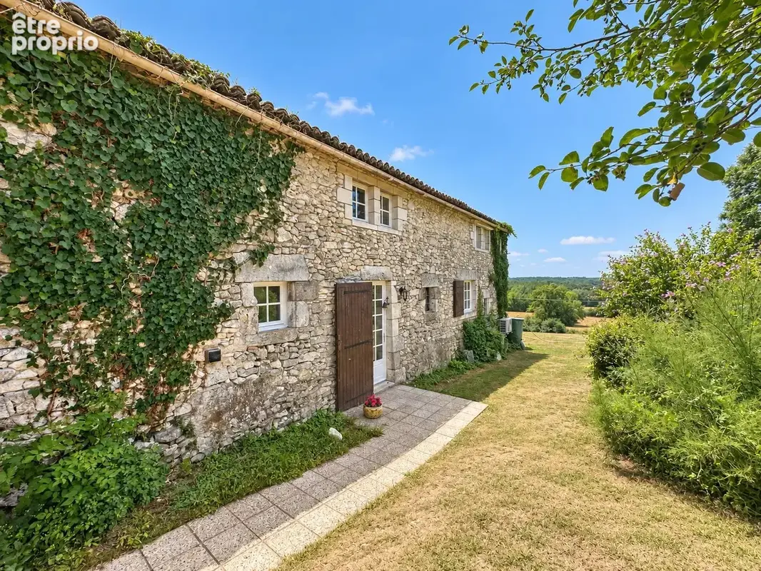 Maison 8 pièces 260 m² à vendre à Lalandusse (47330) - photo 2