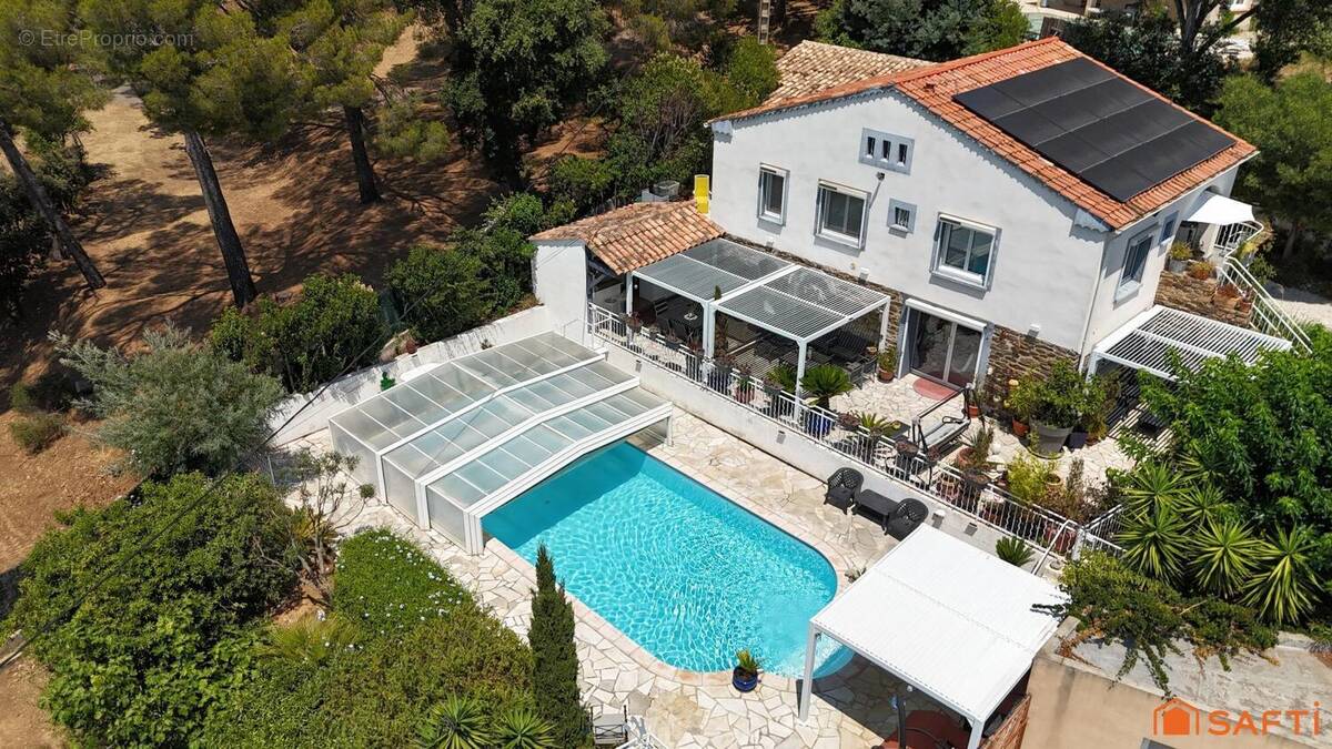 Photo 1 - Maison à BORMES-LES-MIMOSAS