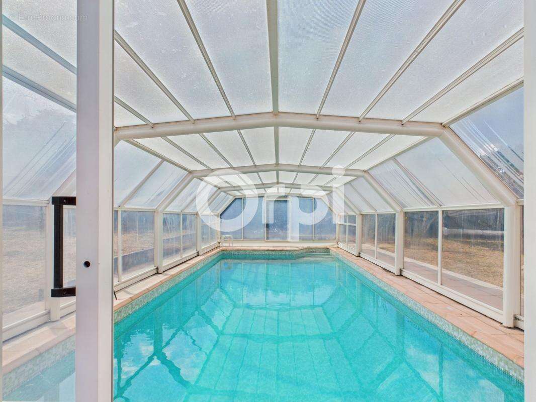 Maison à SAINT-PAUL-EN-FORET