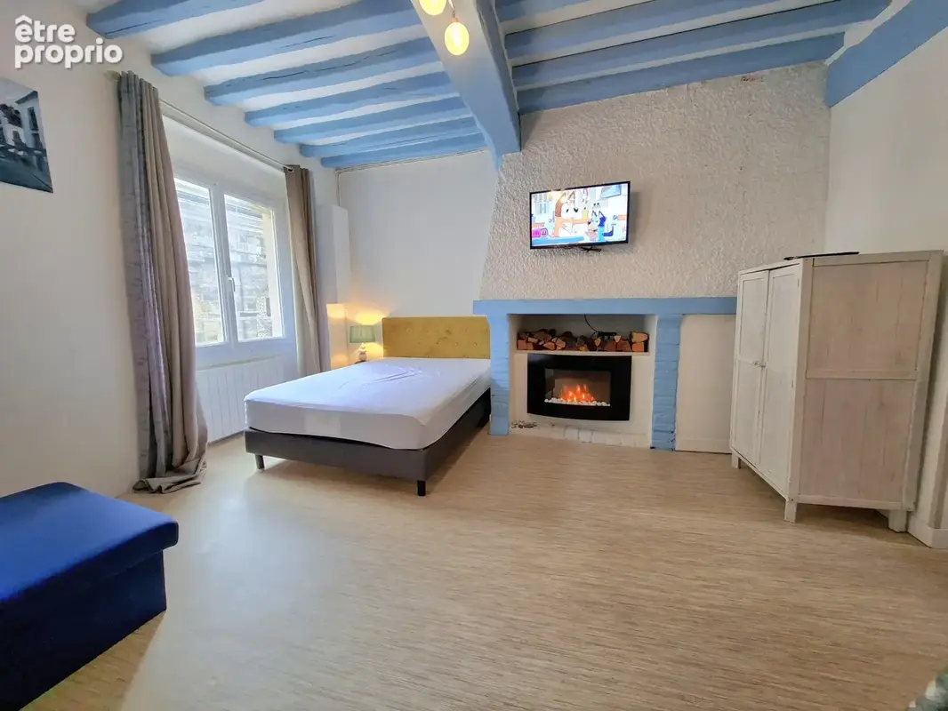 Studio meublé - centre-ville - photo 2