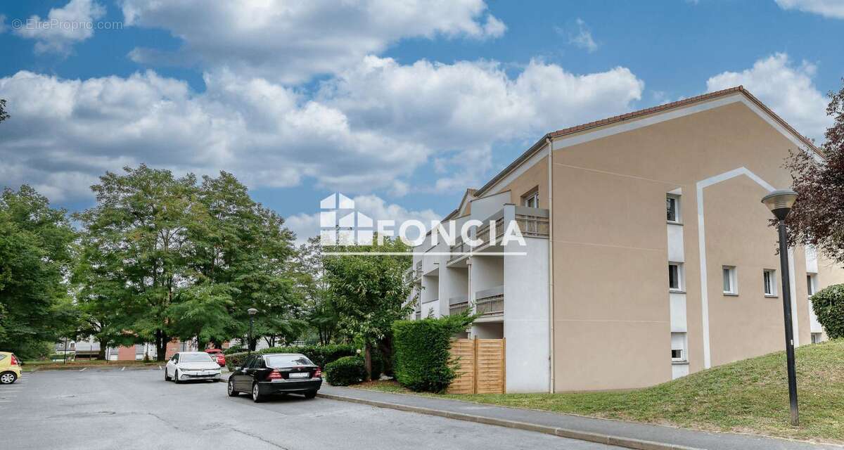 Appartement à SAINT-GERMAIN-LES-CORBEIL