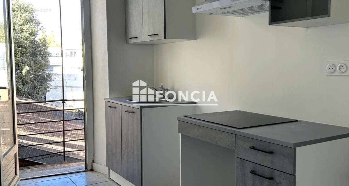 Appartement à MARSEILLE-15E