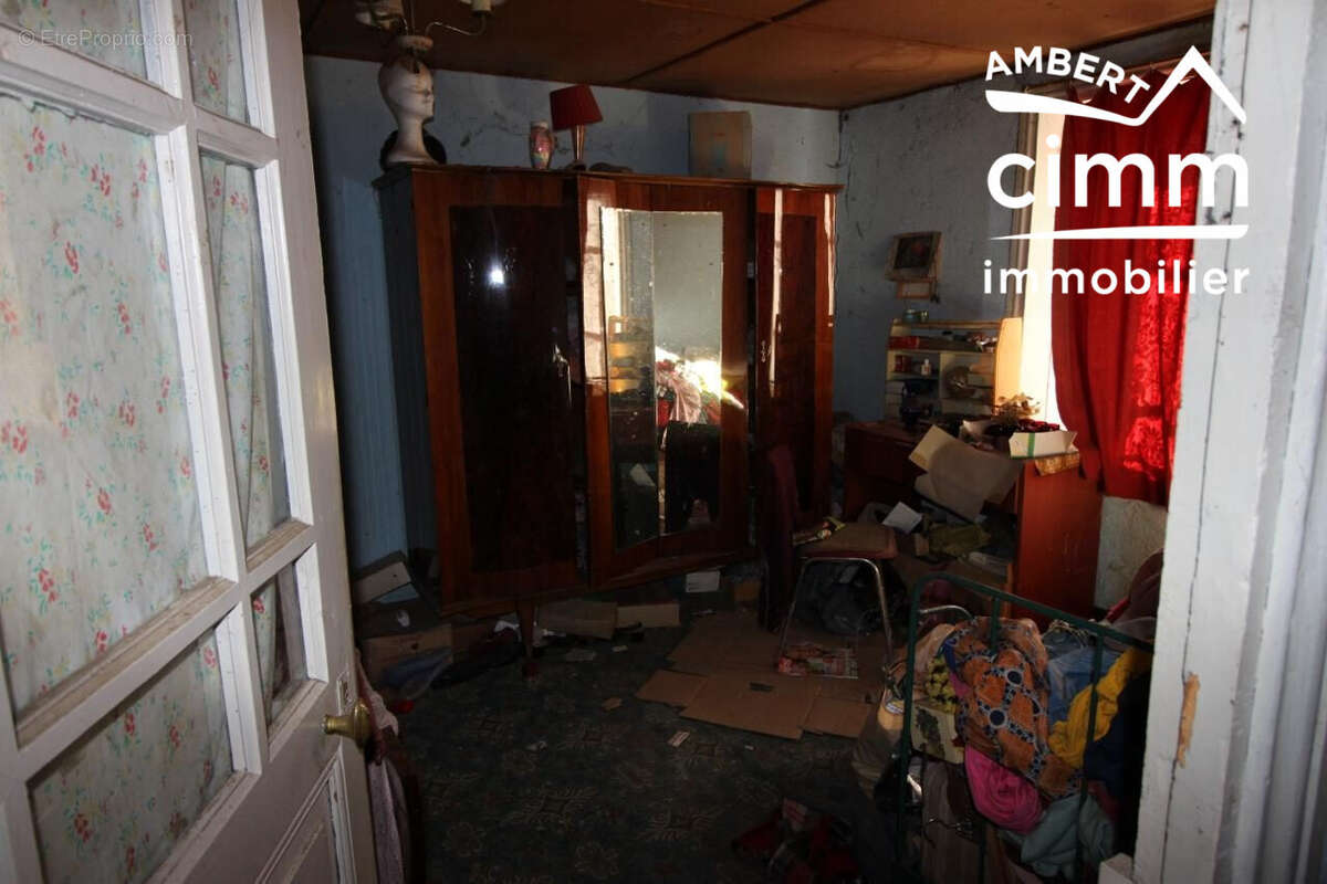 Maison à THIOLIERES