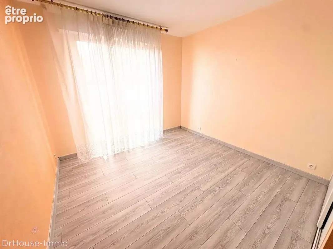 Appartement 3 pièces 93 m² à vendre à Saint-Nazaire (44600) - photo 6