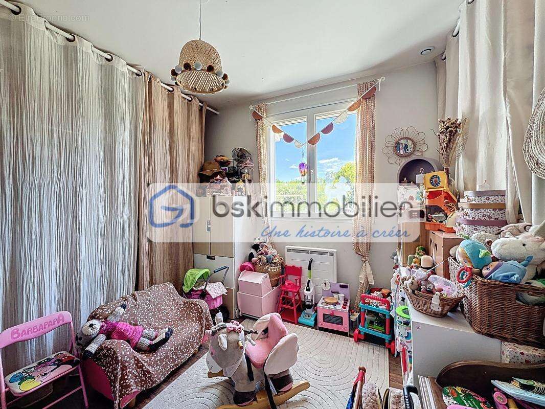 Maison à SAINT-GERMAIN-LES-CORBEIL