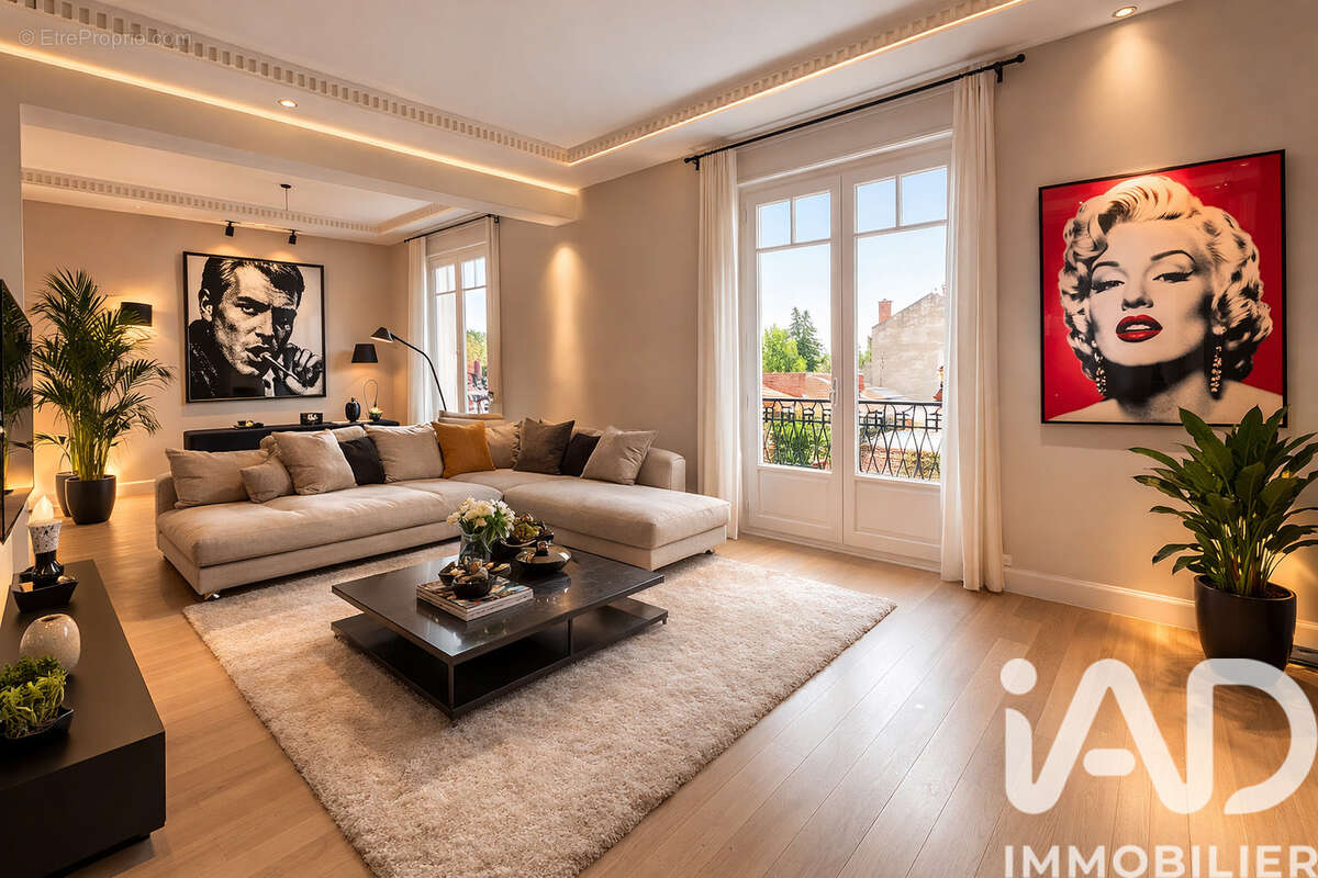 Appartement 112 m² à Vichy  - photo 3