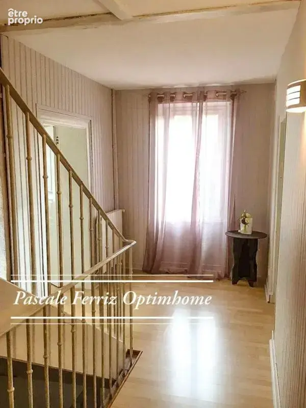 FRANCON - MAISON T8 - 5 chambres - 247 m² sur terrain 5893m² avec Piscine et Jacuzzi - photo 11
